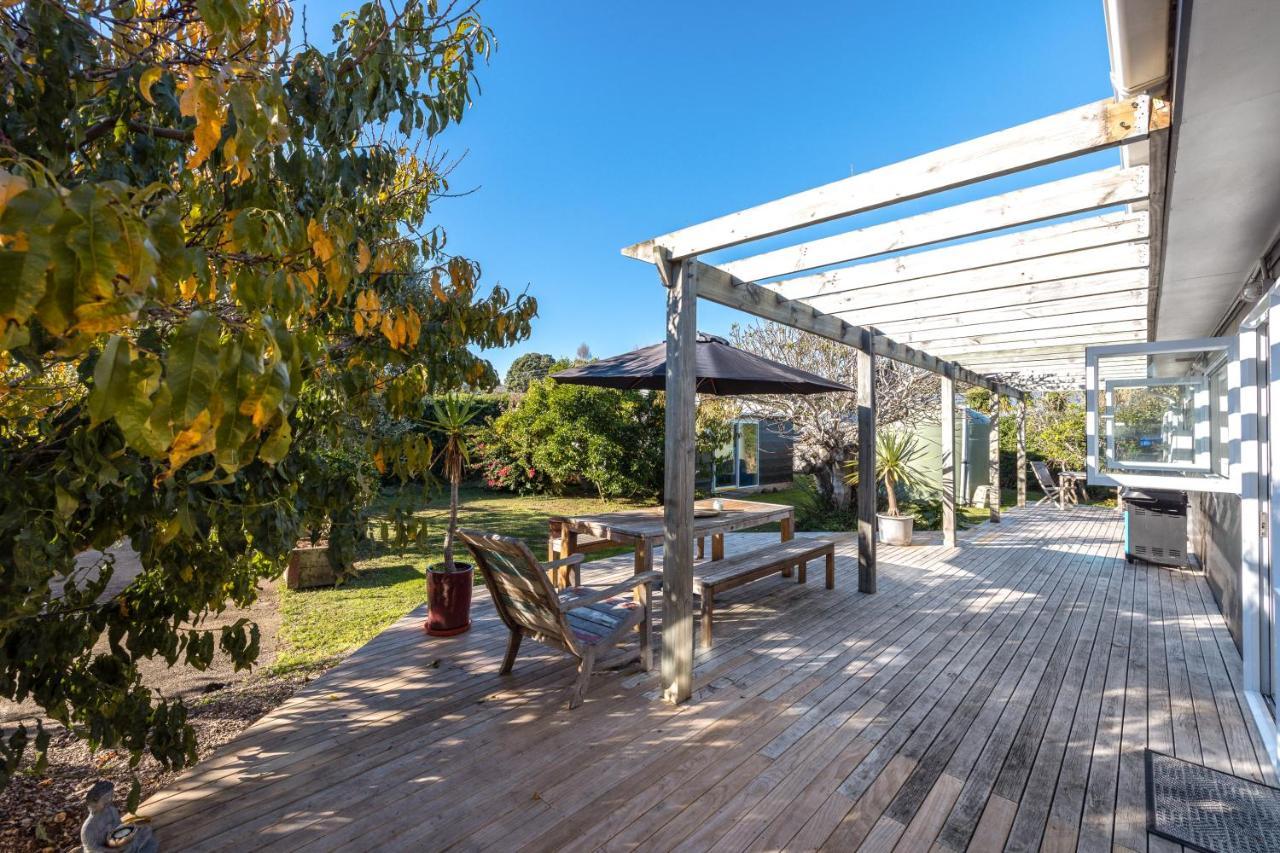 Driftwood Beach House With Spa Pool - Absolute Beachfront! Blackpool Zewnętrze zdjęcie